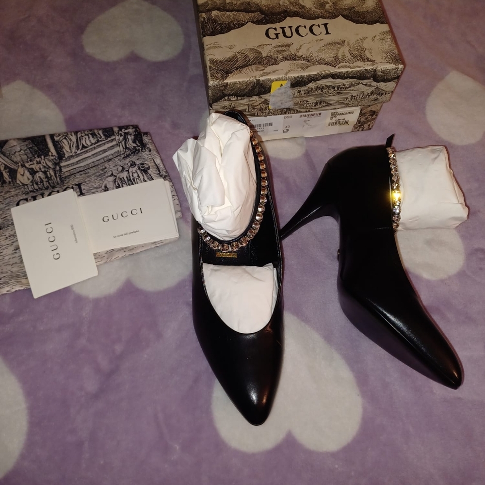 A brand new high heels 👠